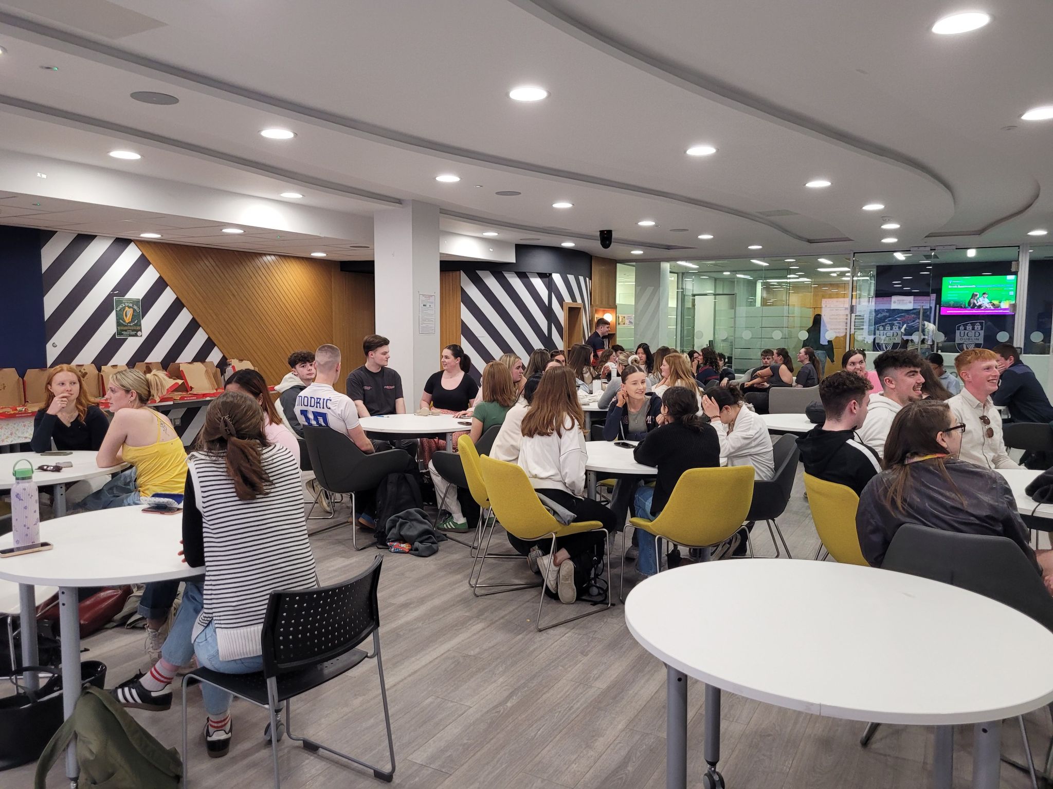 End of Year Quiz 2, students, classroom, event